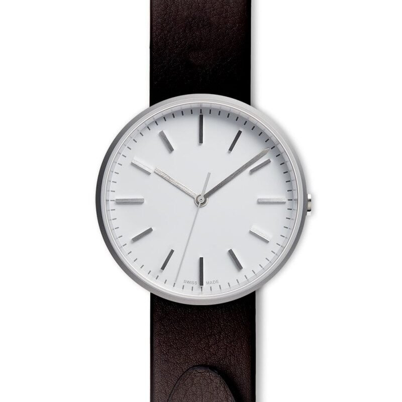 M40 PreciDrive date watch in PvD grey