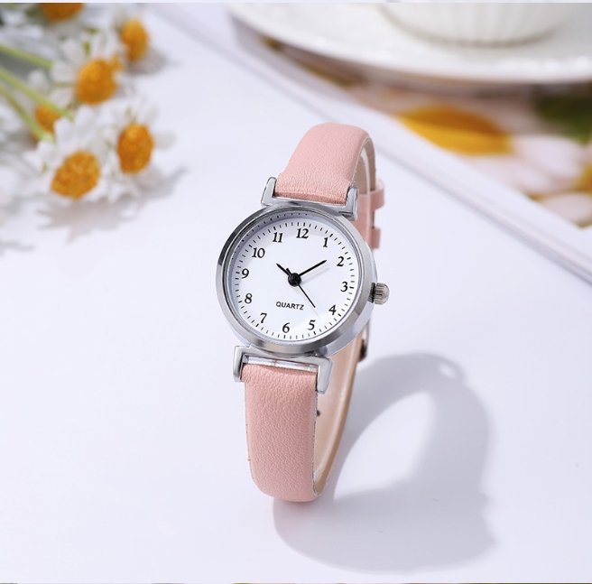 Small niche digital thin belt quartz watch